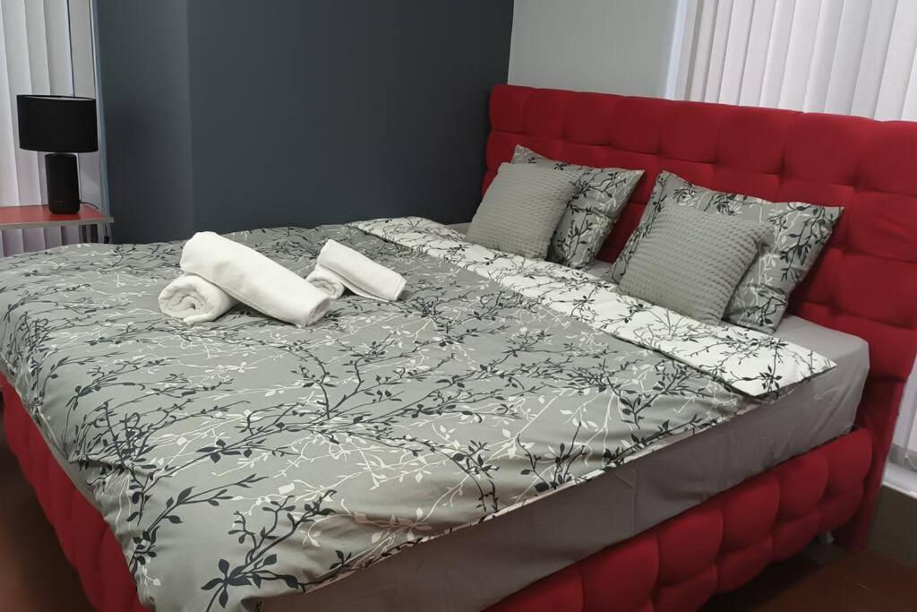 Boutique Apartment Plovdiv Bagian luar foto
